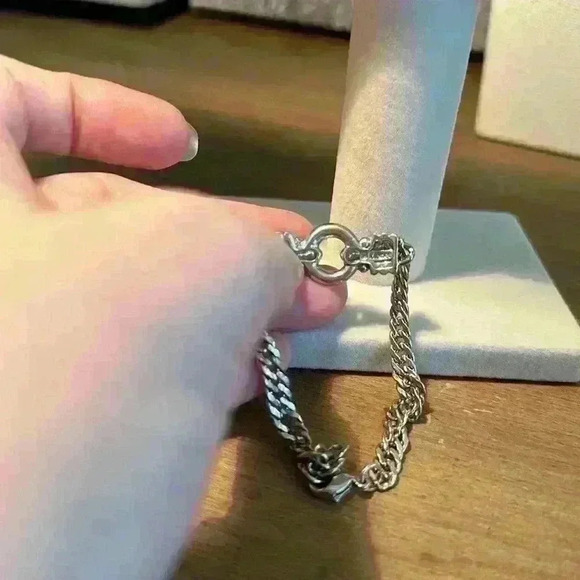 Monet Silver and Gold tone Bracelet with clasp - Picture 4 of 5